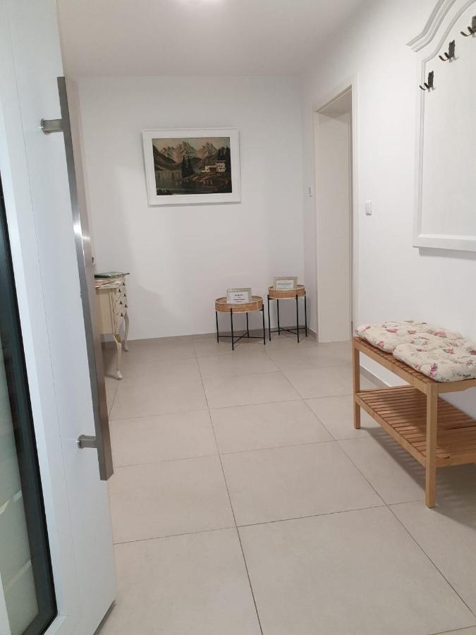 Schoene Wohnung Ueber Wissen מראה חיצוני תמונה